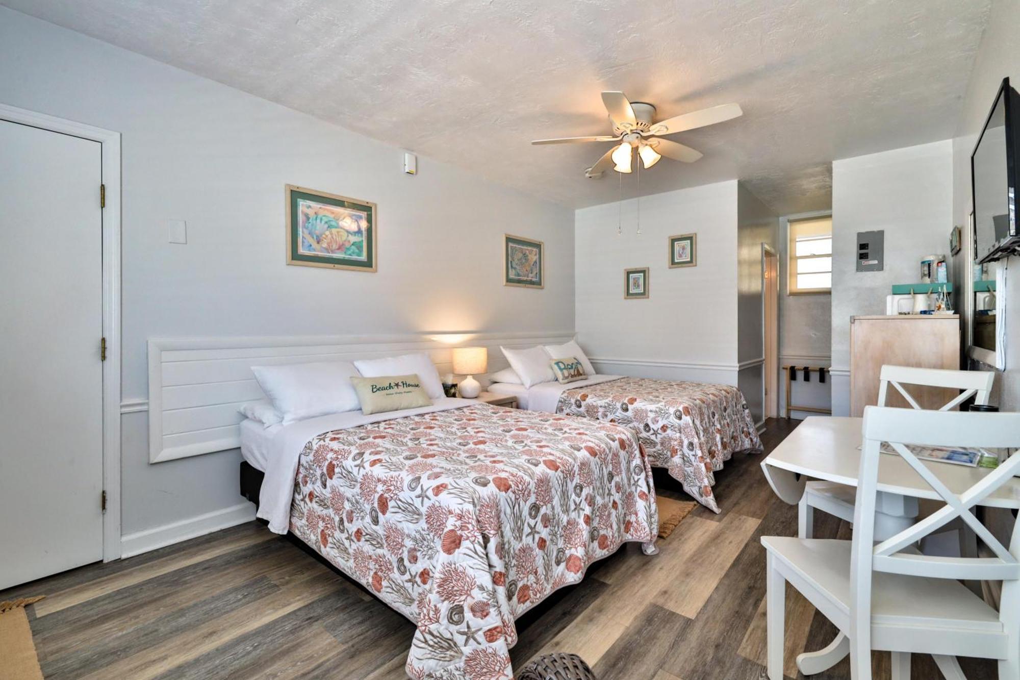 Coastal Waters 107 - A Studio Poolside Retreat New Smyrna Beach Kültér fotó